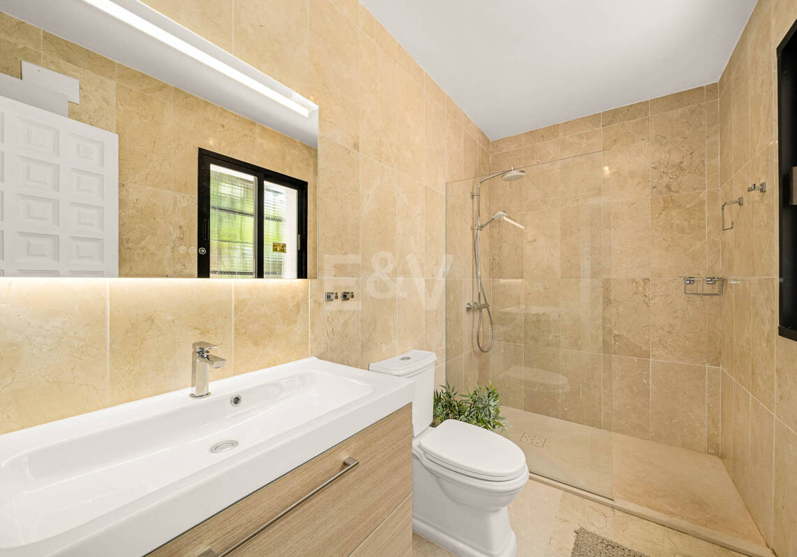 Appartement à vendre en Nueva Andalucia, Marbella (Toutes les zones)