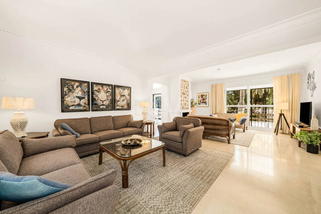 Rare Opportunity: Spacious Apartment with Garden, Pool & Sea Views