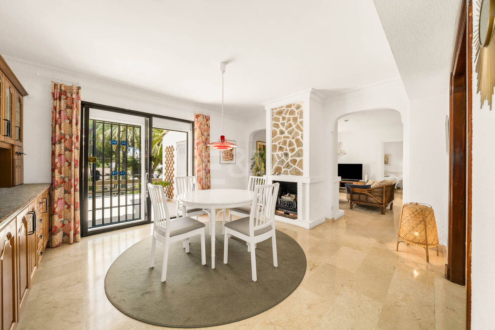 Rare Opportunity: Spacious Apartment with Garden, Pool & Sea Views