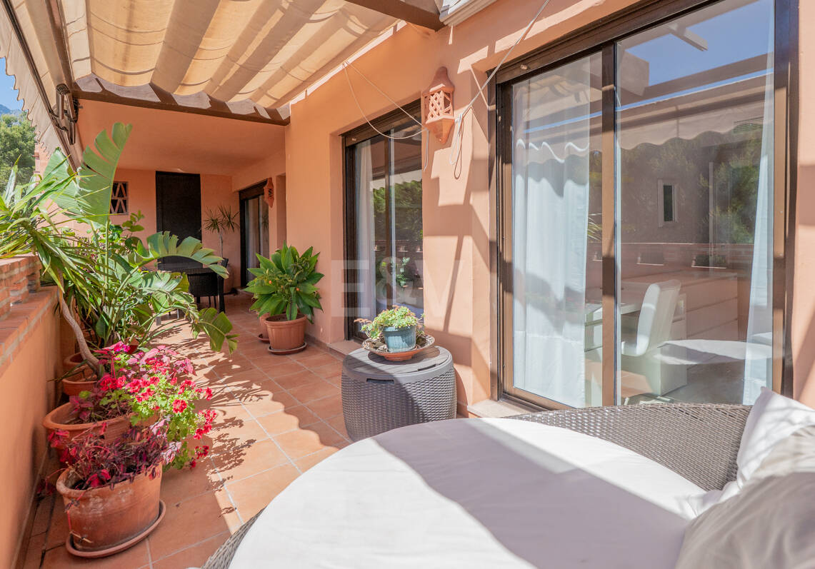 Exclusive Apartment with Private Terrace in Nagüeles