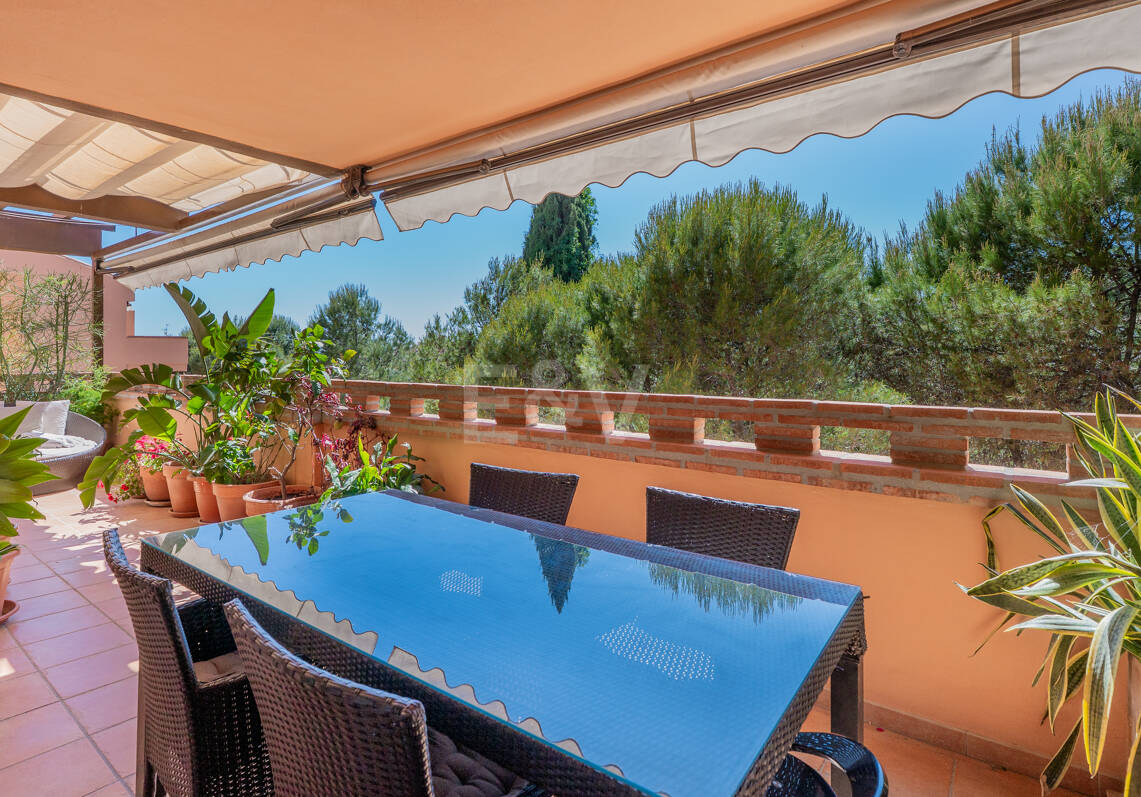 Exclusive Apartment with Private Terrace in Nagüeles