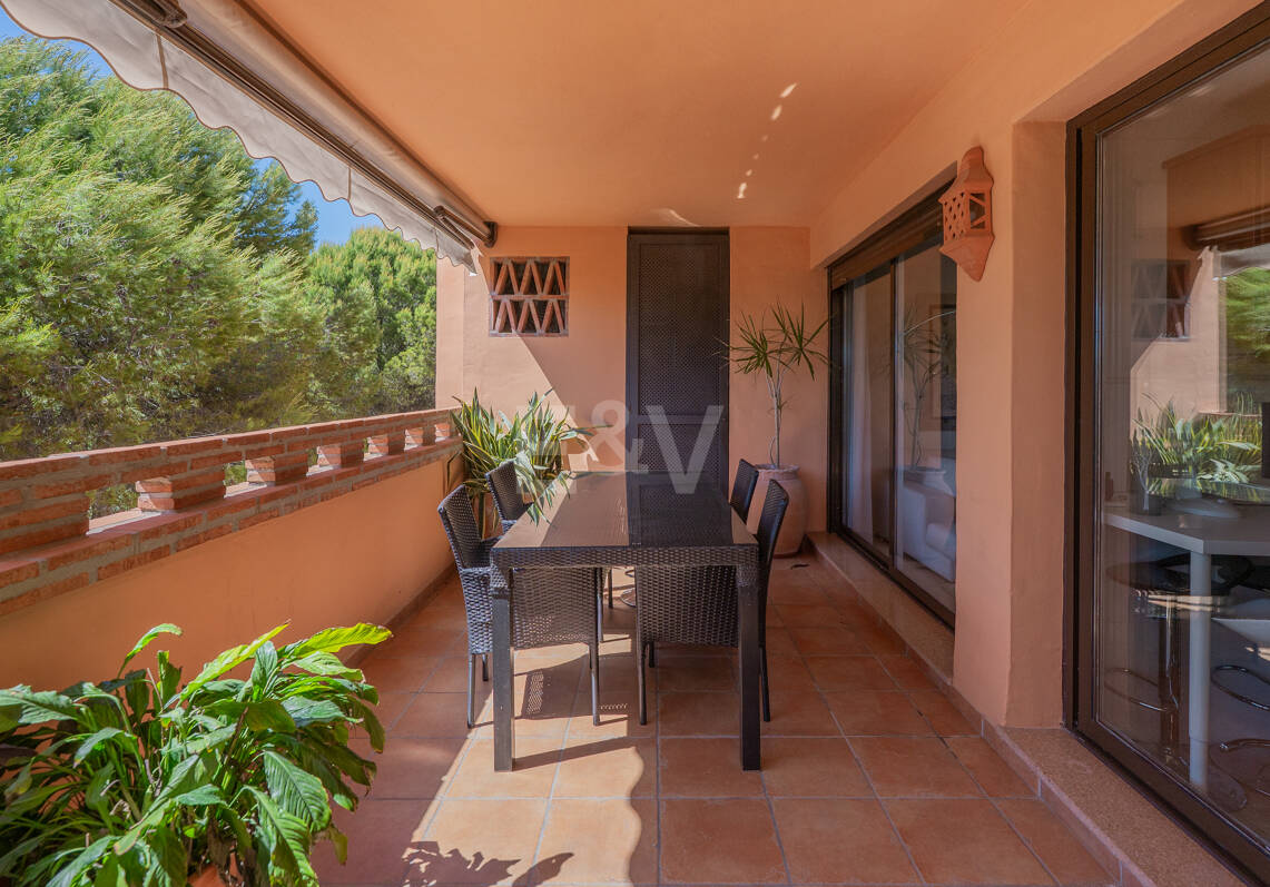 Exclusive Apartment with Private Terrace in Nagüeles