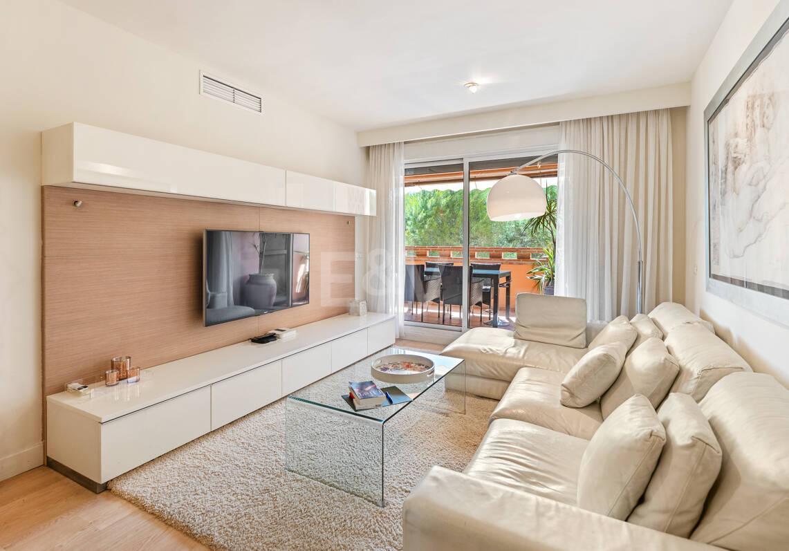 Exclusive Apartment with Private Terrace in Nagüeles