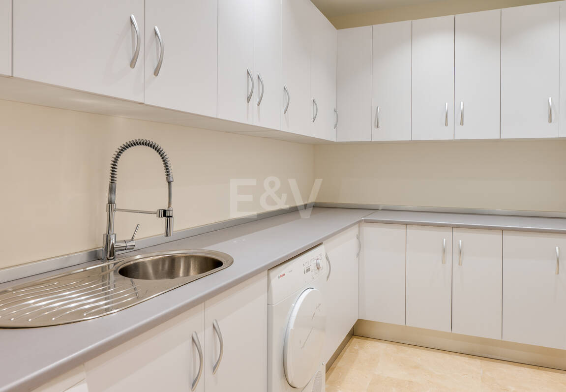 Luxury 5-Bedroom Ground Floor Duplex in Sierra Blanca, Golden Mile | Mid & Long-Term Rental