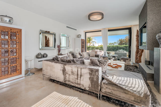 Luxury 5-Bedroom Ground Floor Duplex in Sierra Blanca, Golden Mile | Mid & Long-Term Rental