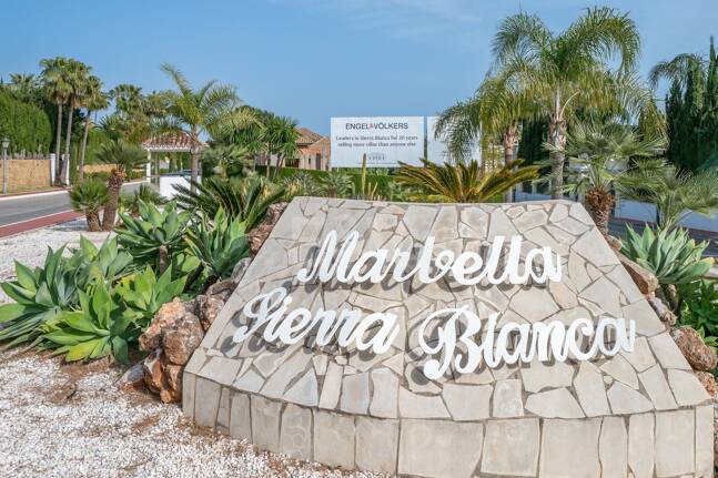 Luxury 5-Bedroom Ground Floor Duplex in Sierra Blanca, Golden Mile | Mid & Long-Term Rental