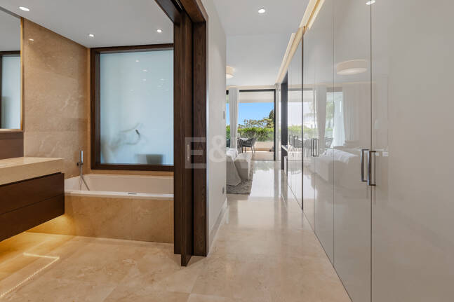 Luxury 5-Bedroom Ground Floor Duplex in Sierra Blanca, Golden Mile | Mid & Long-Term Rental