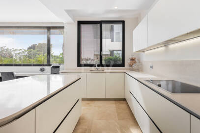 Luxury 5-Bedroom Ground Floor Duplex in Sierra Blanca, Golden Mile | Mid & Long-Term Rental