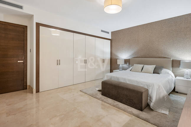 Luxury 5-Bedroom Ground Floor Duplex in Sierra Blanca, Golden Mile | Mid & Long-Term Rental