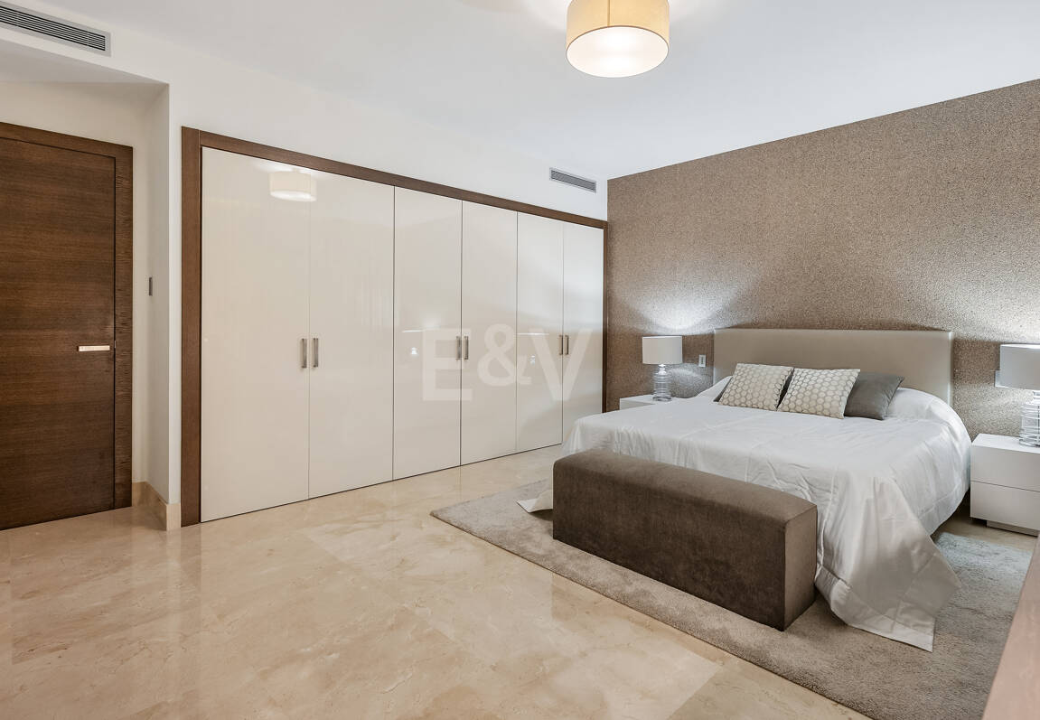 Luxury 5-Bedroom Ground Floor Duplex in Sierra Blanca, Golden Mile | Mid & Long-Term Rental