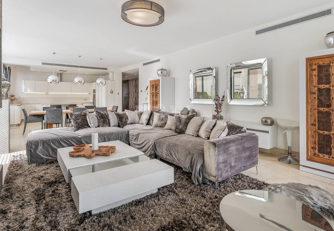 Luxury 5-Bedroom Ground Floor Duplex in Sierra Blanca, Golden Mile | Mid & Long-Term Rental