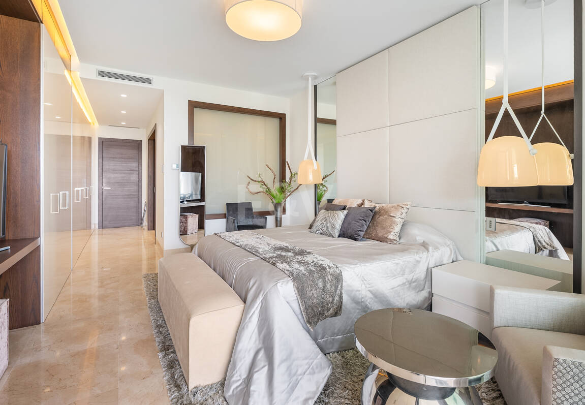 Luxury 5-Bedroom Ground Floor Duplex in Sierra Blanca, Golden Mile | Mid & Long-Term Rental