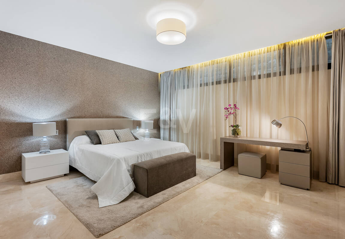 Luxury 5-Bedroom Ground Floor Duplex in Sierra Blanca, Golden Mile | Mid & Long-Term Rental