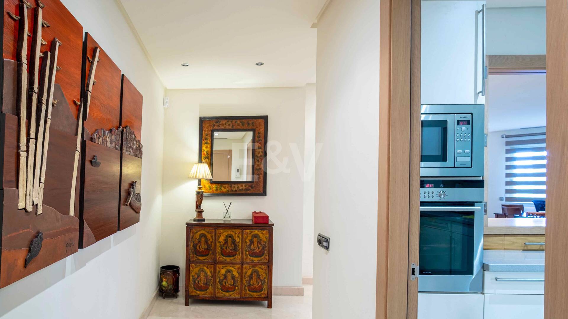 Elegante apartamento orientado al sur con vistas panorámicas al mar en Mansion Club