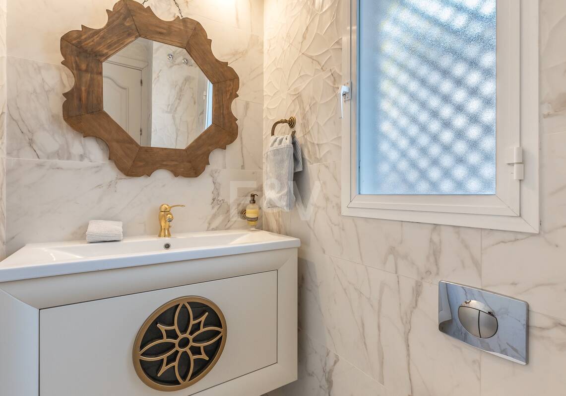 Exklusive 2-Zimmer-Wohnung mit privatem beheiztem Pool & Panoramablick – Goldene Meile Marbella.