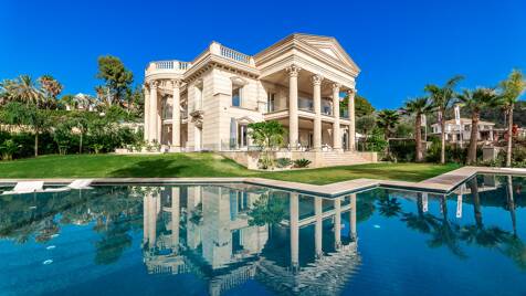Mansión neoclásica contemporánea con vistas panorámicas en Sierra Blanca