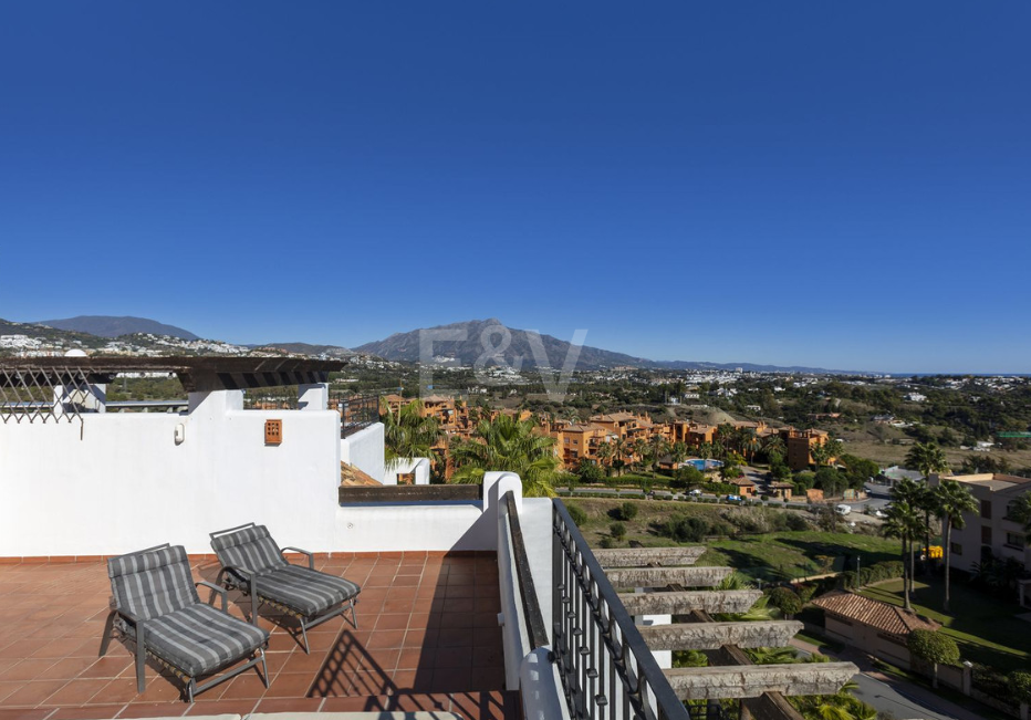 Lyx Duplex Penthouse med fantastiskt hav och La Concha Mountain Utsikt