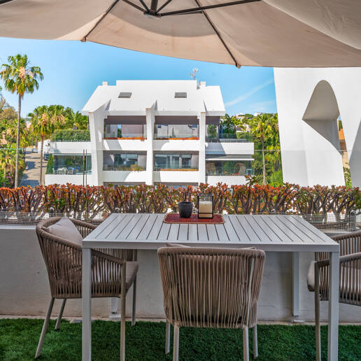 Duplex Penthouse near the Beach in Marbesa, Marbella East