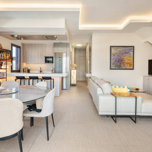 Ático Dúplex cerca de la Playa en Marbesa, Marbella Este