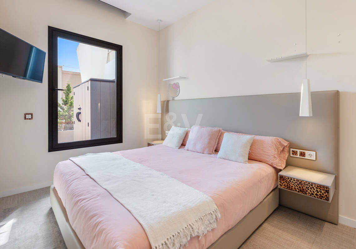 Penthouse en duplex près de la plage à Marbesa, à l'est de Marbella