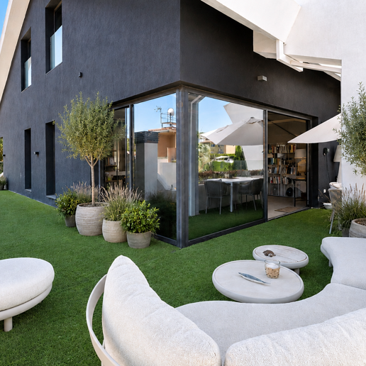 Duplex Penthouse near the Beach in Marbesa, Marbella East