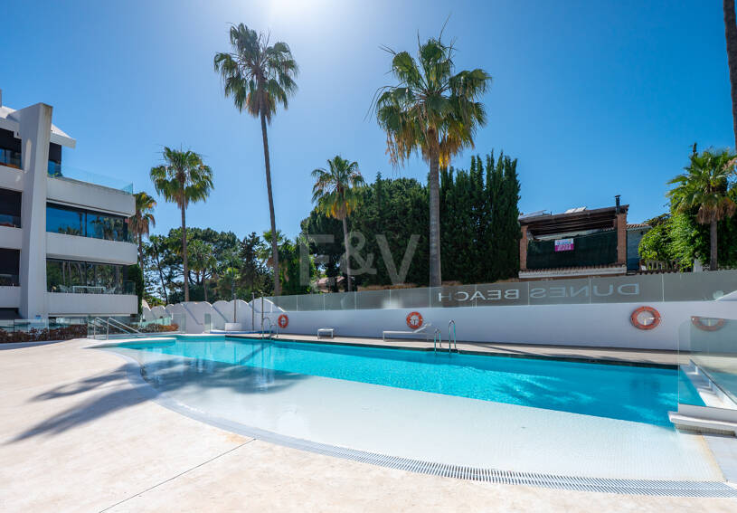 Ático Dúplex cerca de la Playa en Marbesa, Marbella Este