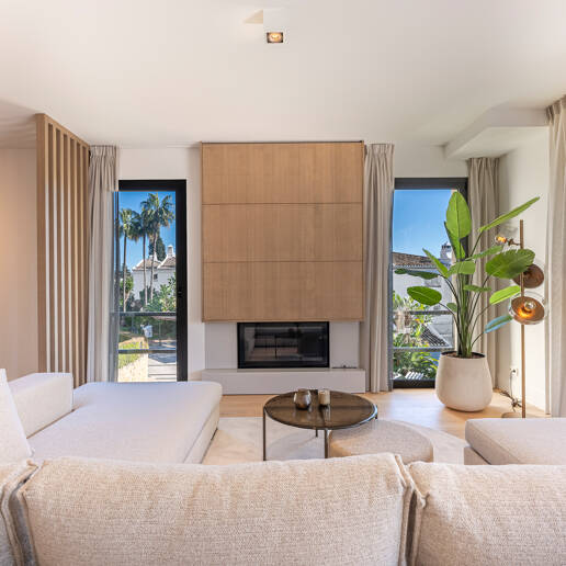 Elegante 3-Schlafzimmer-Wohnung Mit Meerblick in Imara