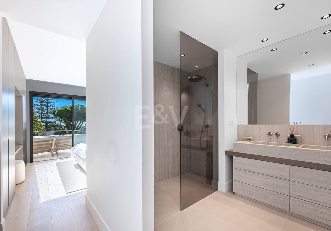 Elégant Appartement 3 Chambres avec Vue sur la mer à Imara