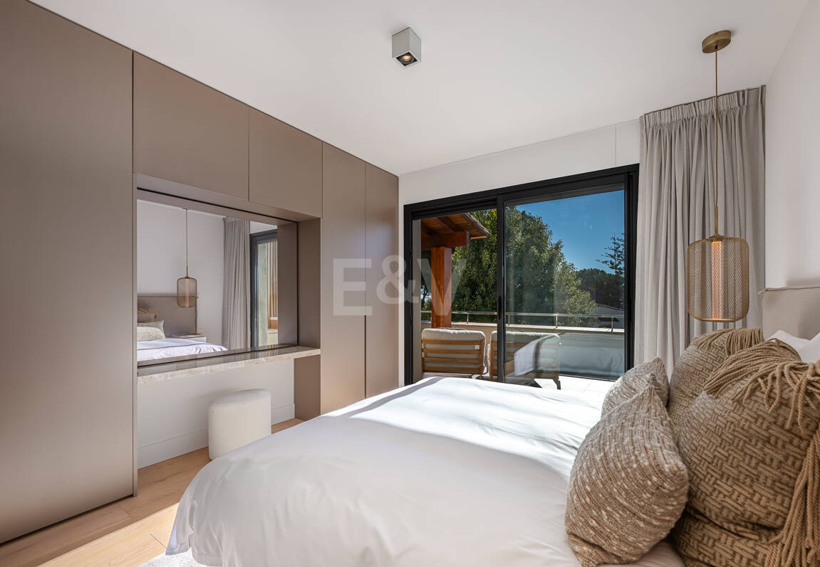 Elegante 3-Schlafzimmer-Wohnung Mit Meerblick in Imara