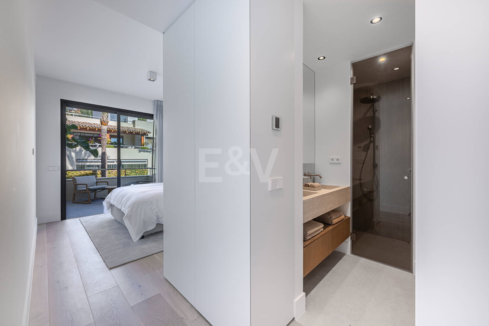 Elegante 3-Schlafzimmer-Wohnung Mit Meerblick in Imara