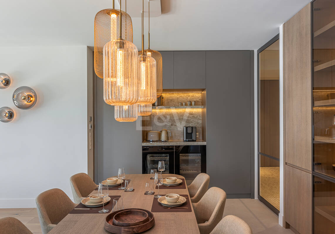 Elégant Appartement 3 Chambres avec Vue sur la mer à Imara
