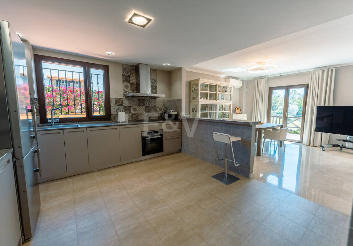 Elegant Frontline Golf Family Villa in Exclusive Gated Community