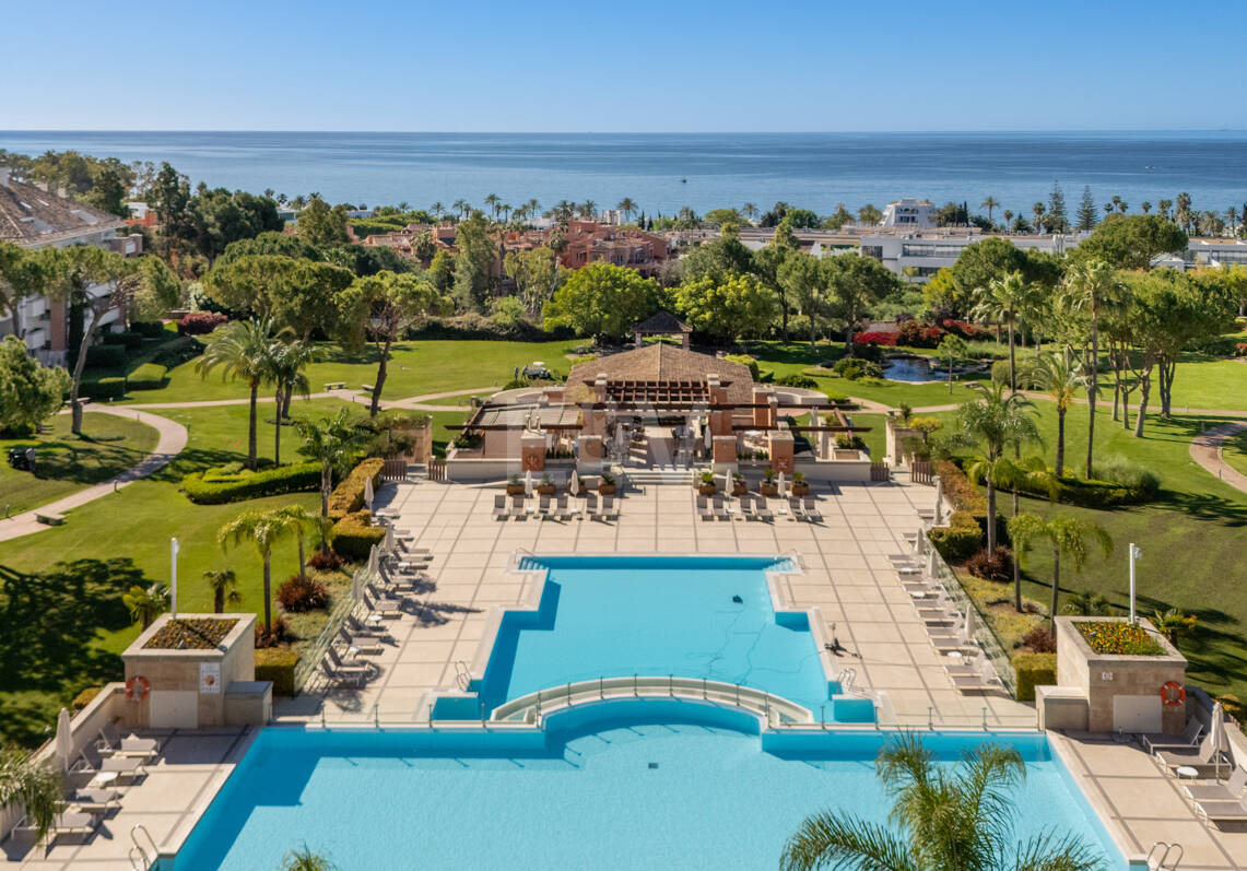 Luxueux Golden Mile Appartement à La Trinidad avec vue sur la mer et la montagne