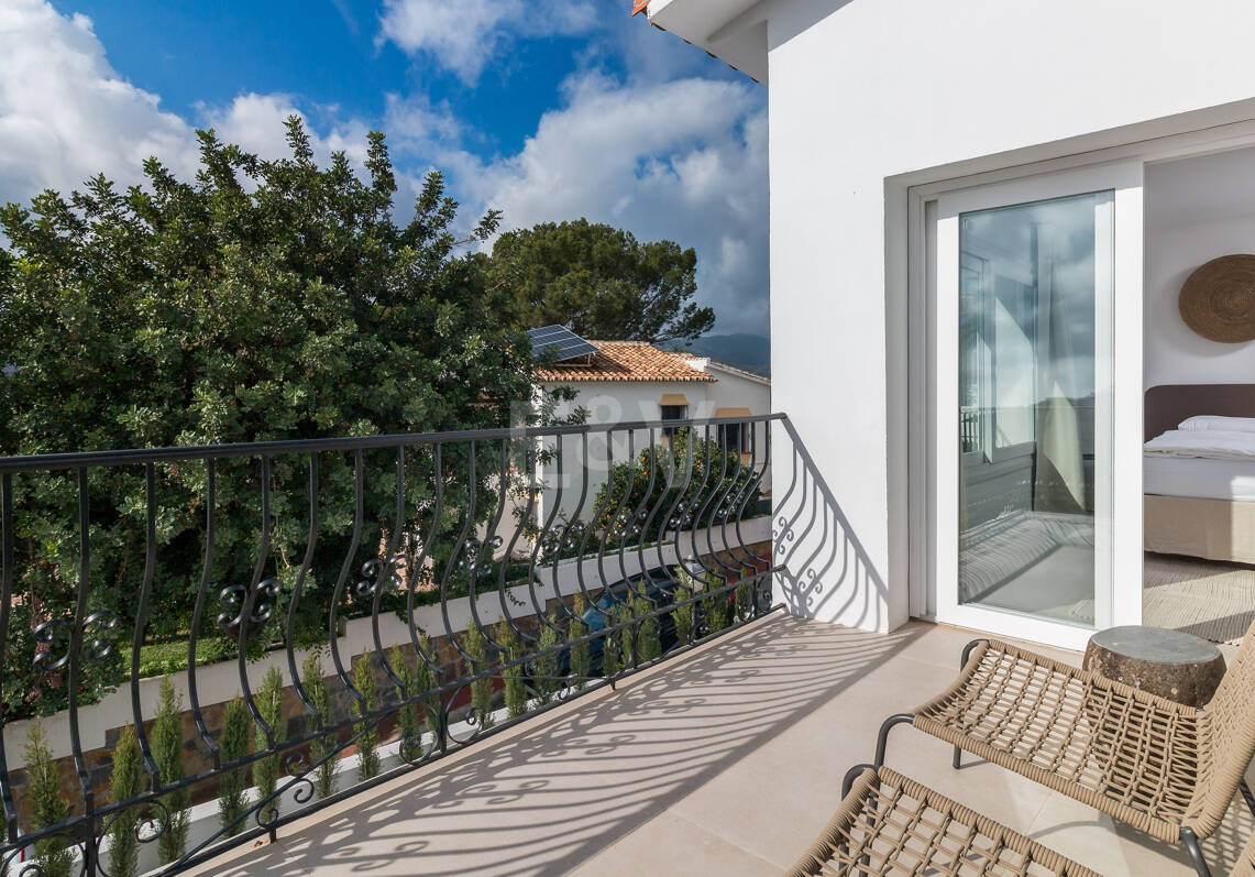 Villa semi-détachée avec vue panoramique & licence touristique