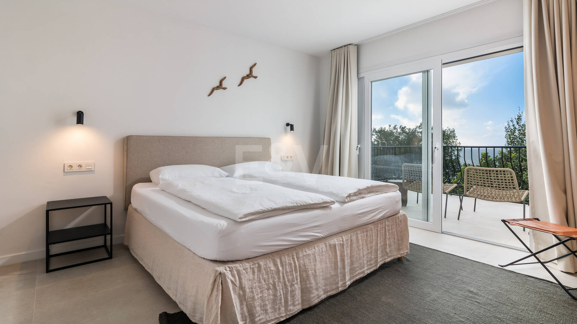 Stilvoll Gestaltetes Zuhause mit Beeindruckendem Panoramablick und Touristenlizenz