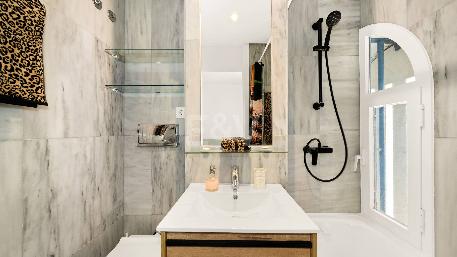 Elegante Duplex-Wohnung in Strandnähe im Herzen von Marbella