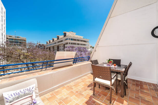 Elegante Duplex-Wohnung in Strandnähe im Herzen von Marbella
