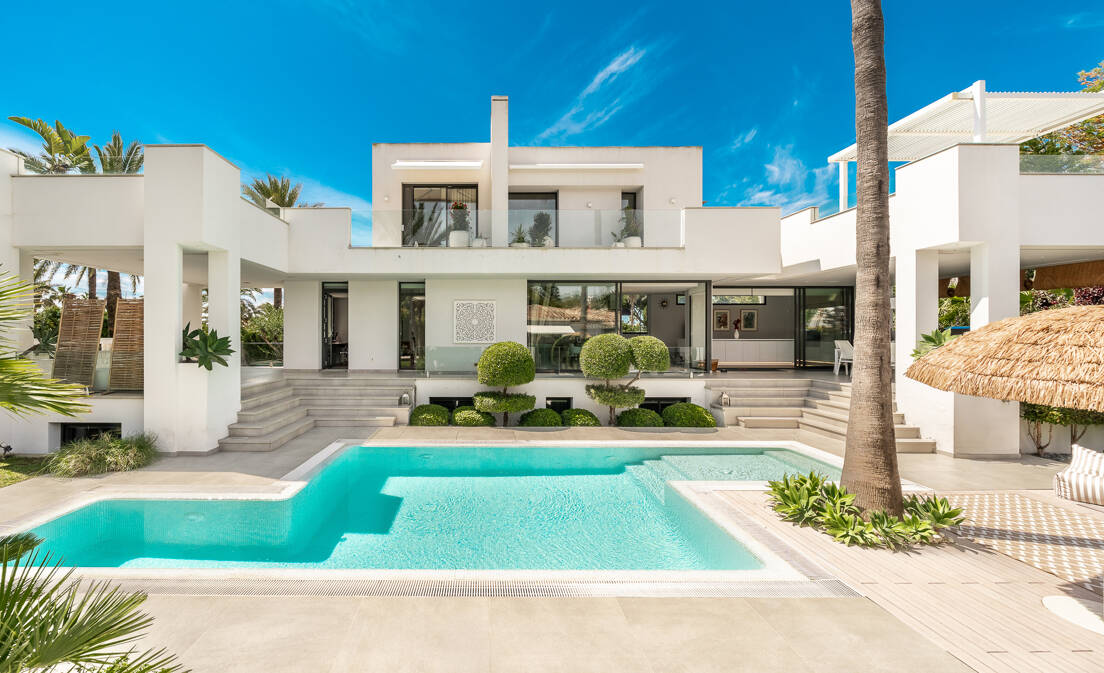 Villa avec maison d'hôtes et piscine privée