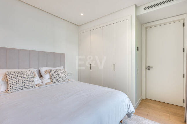 Exclusive Investment Opportunity with Panoramic Views in Palo Alto Marbella