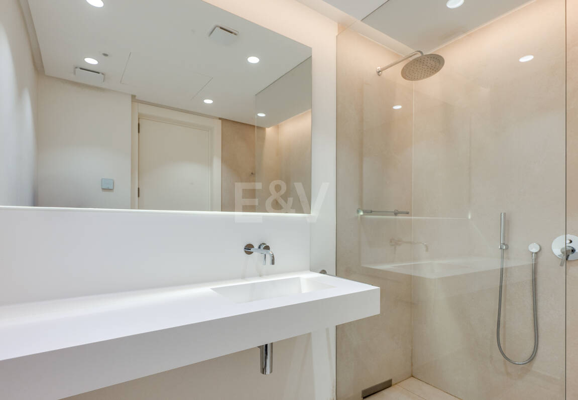 Exclusive Investment Opportunity with Panoramic Views in Palo Alto Marbella