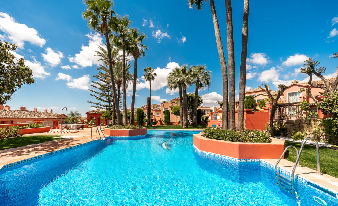 Apartamento mediterráneo refinado en Benahavís