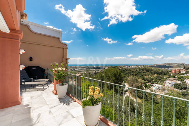 Apartamento mediterráneo refinado en Benahavís