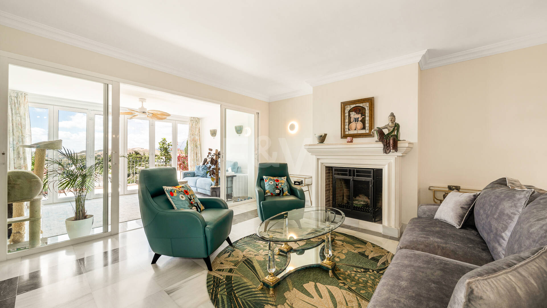 Apartamento mediterráneo refinado en Benahavís