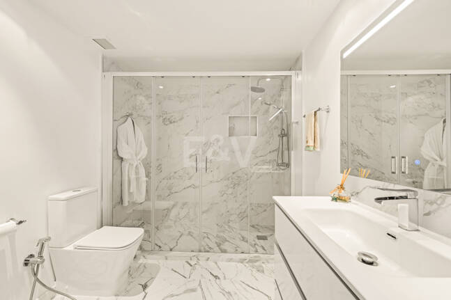 Apartamento mediterráneo refinado en Benahavís