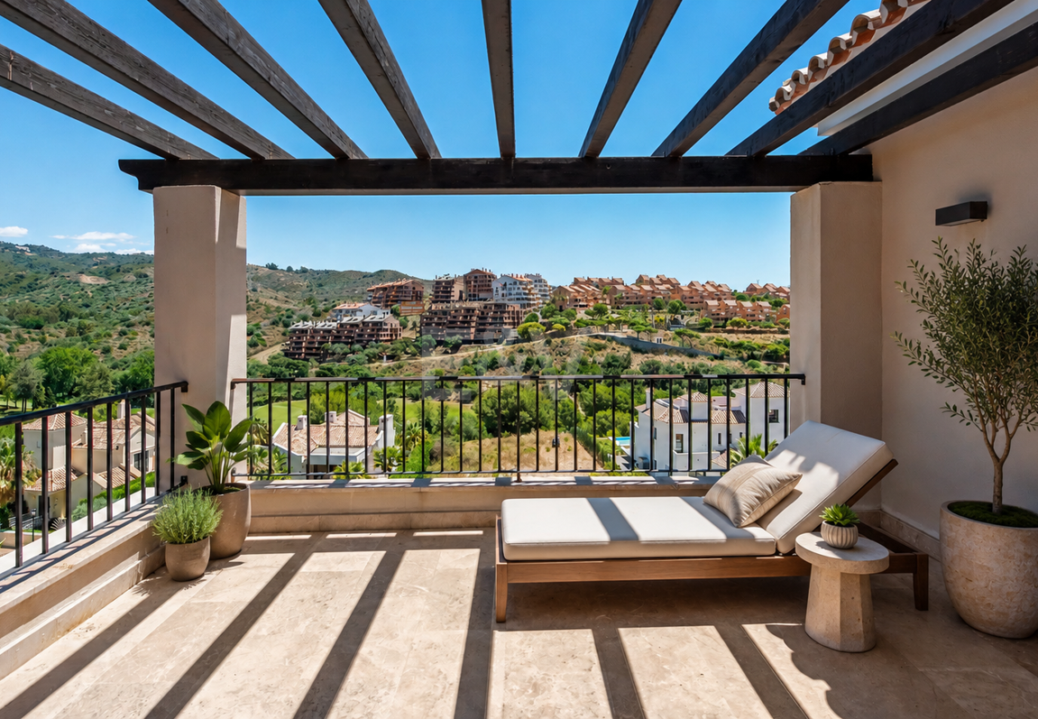 Helle Villa mit Blick auf Santa María Golf