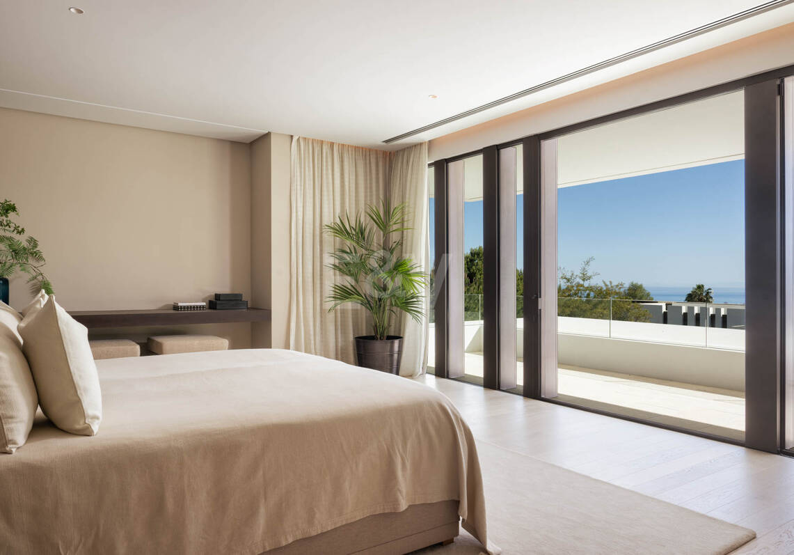 Moderne Luxusvilla in Alcuzcuz-Benahavis mit Panoramablick