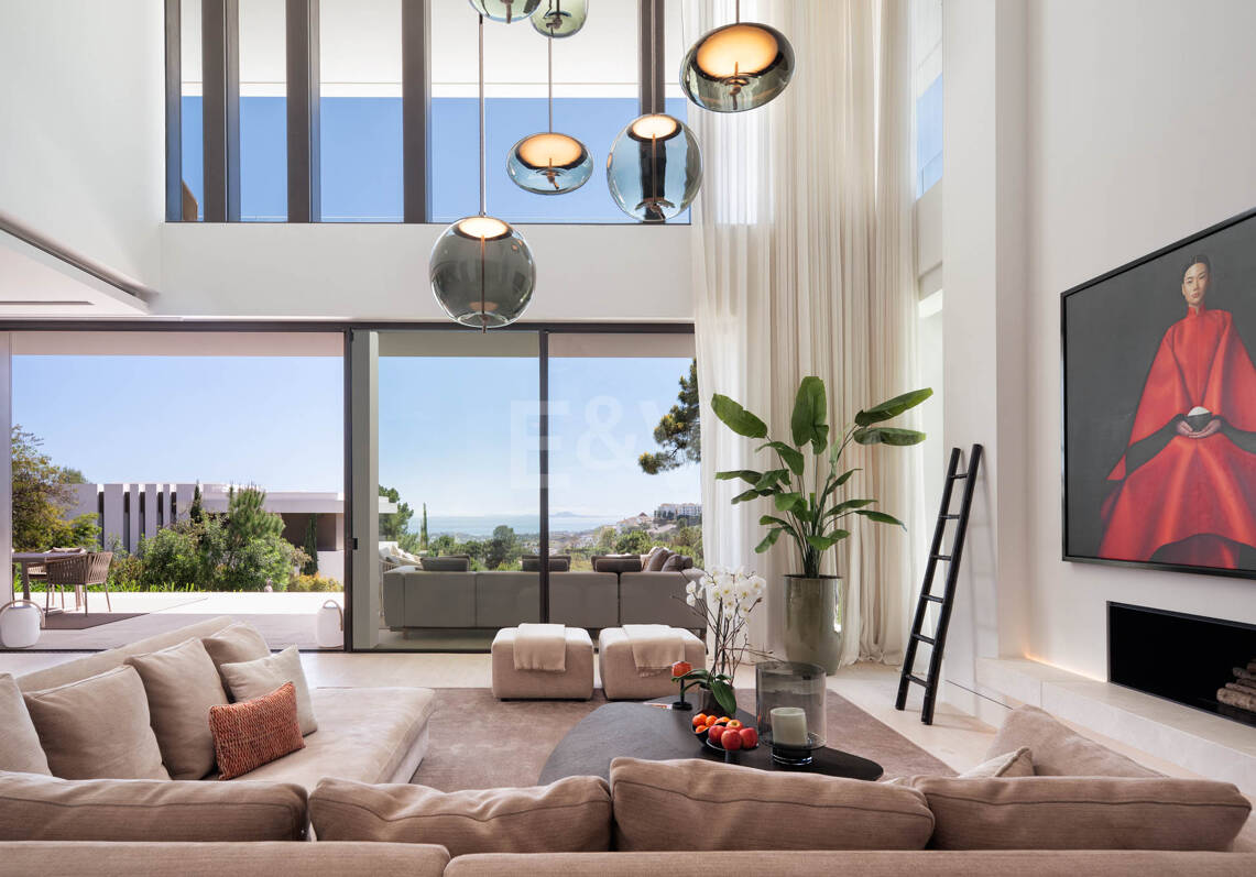 Moderne Luxusvilla in Alcuzcuz-Benahavis mit Panoramablick