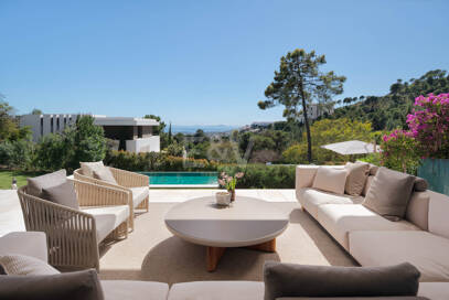 Villa de lujo moderna en Alcuzcuz-Benahavis con vistas panorámicas