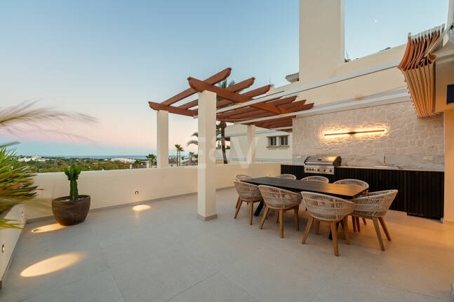 Elegant Duplex Penthouse in La Cerquilla with Spectacular Sea Views