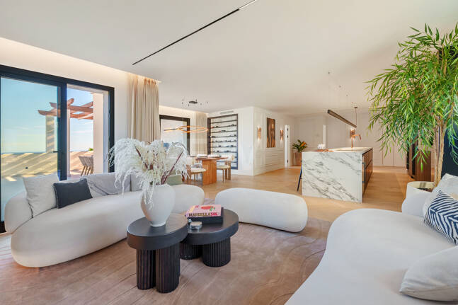 Elegant Duplex Penthouse in La Cerquilla with Spectacular Sea Views